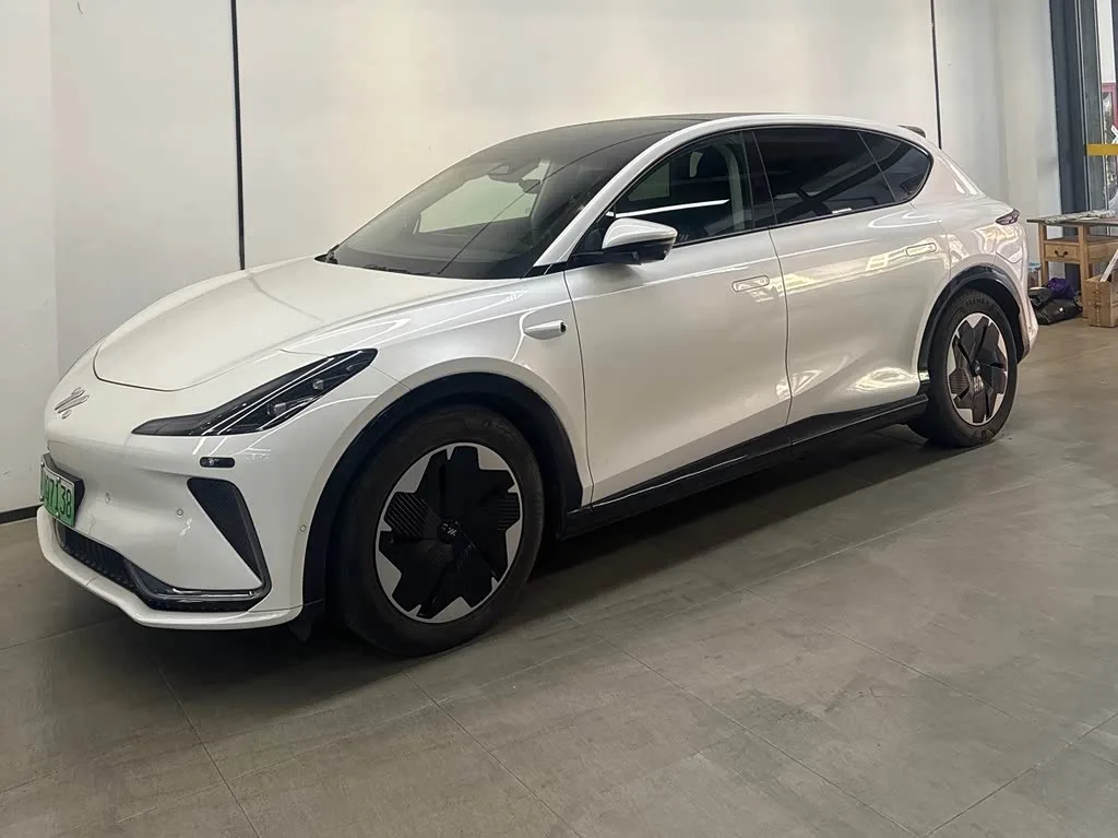 IM motors LS7 2023 из Китая — купить под ключ