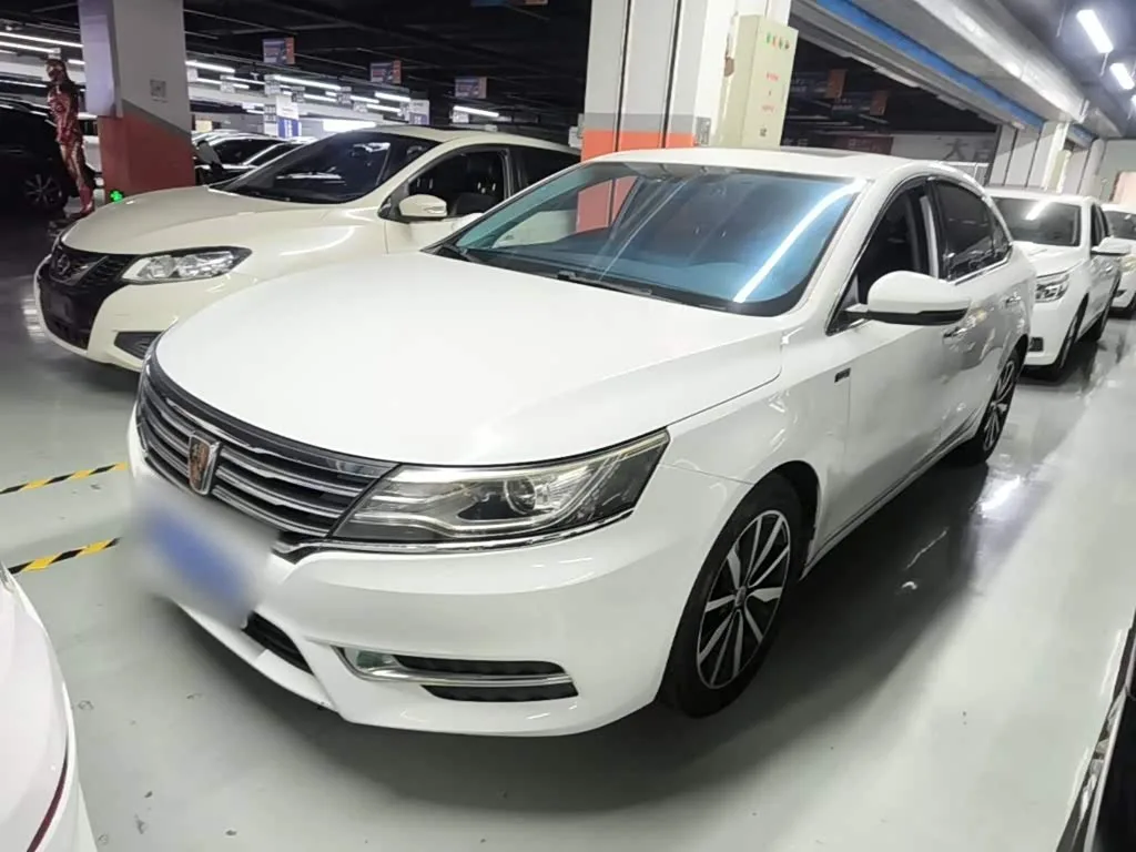 Roewe i6 2018 из Китая — купить под ключ