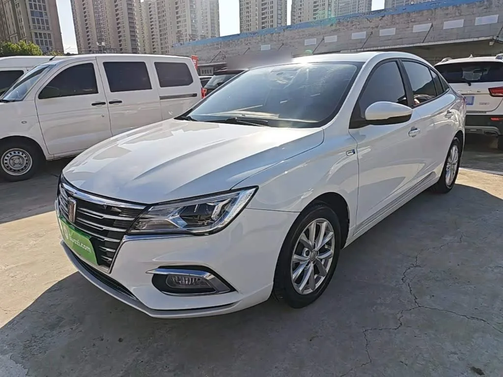 Roewe i5 2019 из Китая — купить под ключ