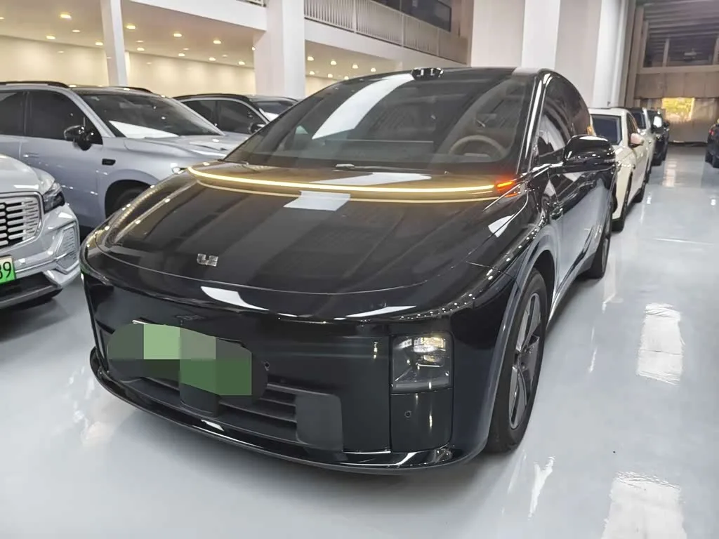 LiXiang i6 2025 из Китая — купить под ключ