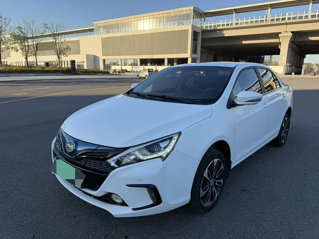 BYD Qin EV 2016 из Китая — купить под ключ