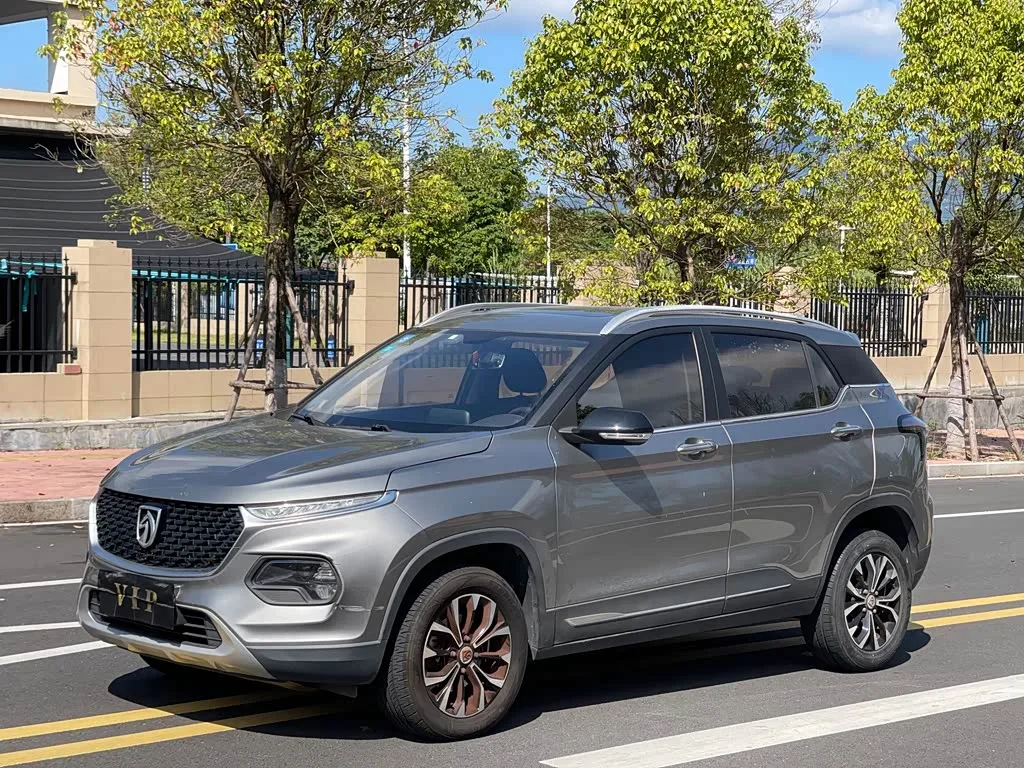 Baojun 510 2020 из Китая — купить под ключ