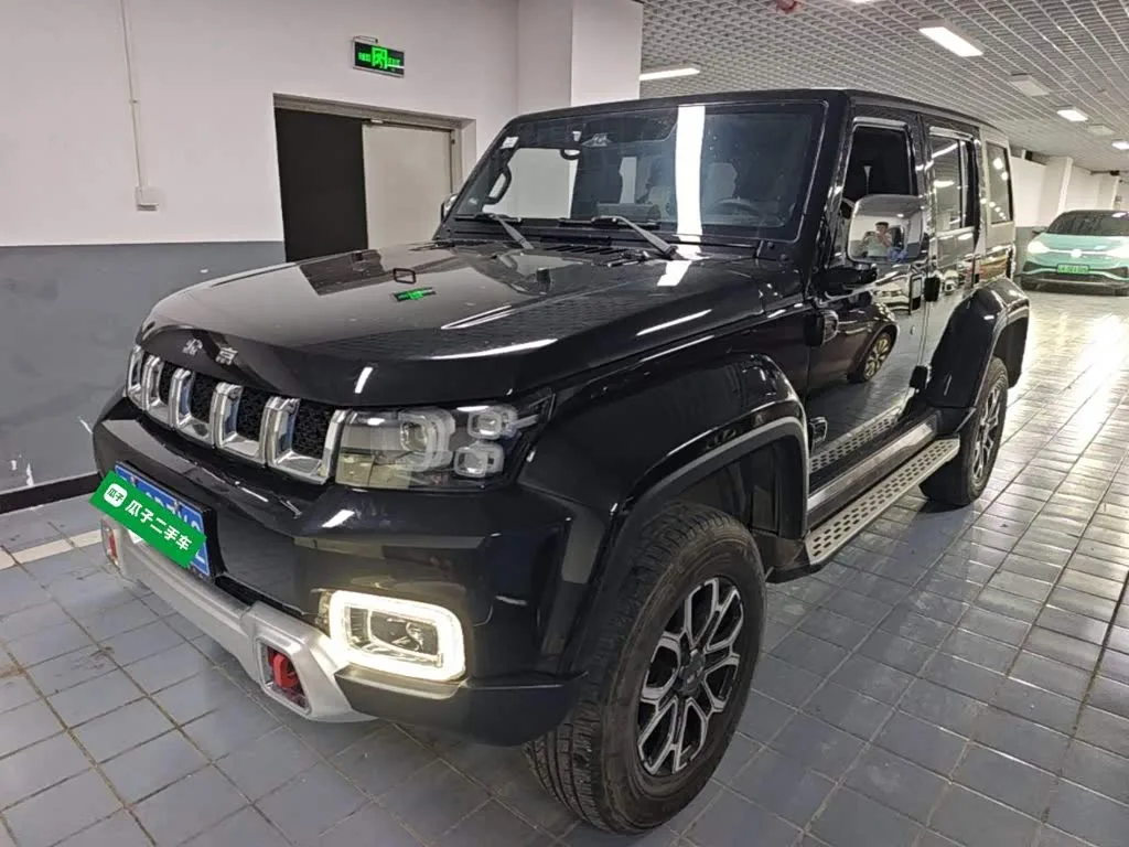 BAIC Beijing BJ40 2021 из Китая — купить под ключ