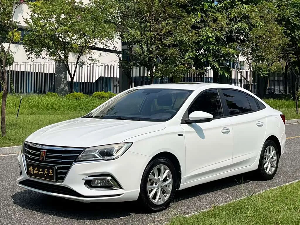 Roewe i5 2019 из Китая — купить под ключ