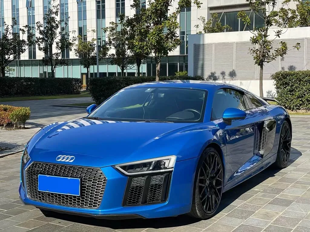 Audi R8 2016 из Китая — купить под ключ