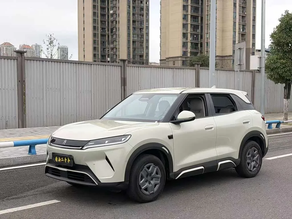 BYD Yuan Up 2026 из Китая — купить под ключ