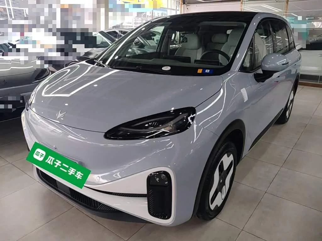 BAIC Arcfox Kaola S 2025 из Китая — купить под ключ
