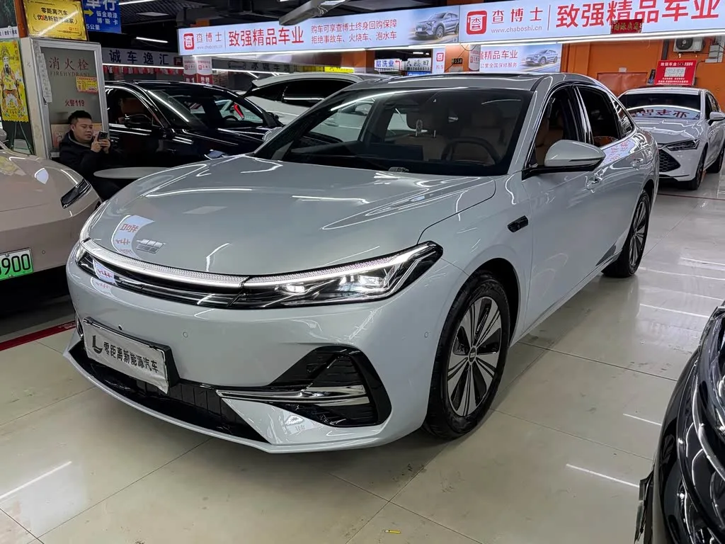 Geely Galaxy A7 2026 из Китая — купить под ключ