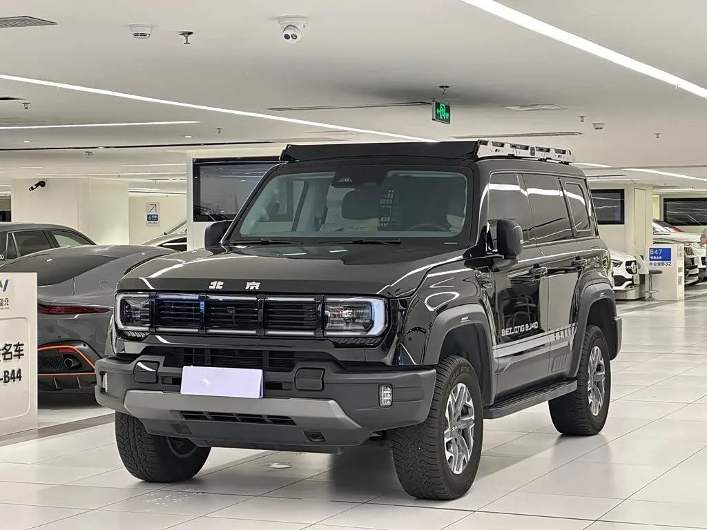 BAIC Beijing BJ40 2024 из Китая — купить под ключ