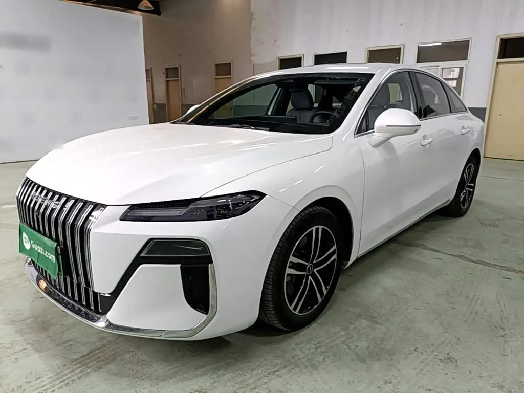 Roewe M7 DMH 2026 из Китая — купить под ключ