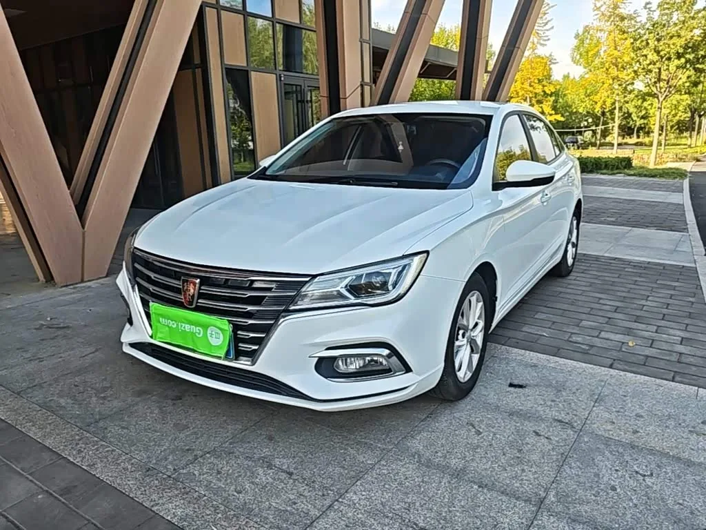 Roewe i5 2020 из Китая — купить под ключ