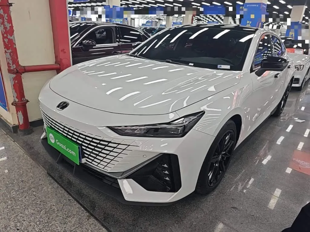 Changan UNI-V 2024 из Китая — купить под ключ