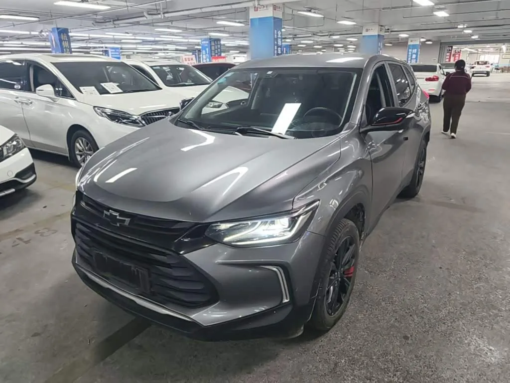 Chevrolet Tracker 2020 из Китая — купить под ключ