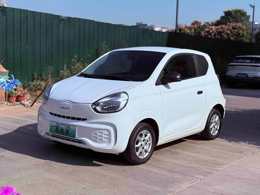 Roewe Clever 2022 из Китая — купить под ключ