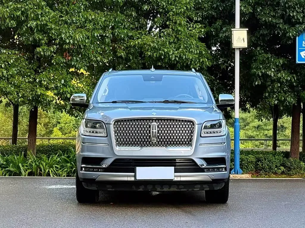 Lincoln Navigator 2021 из Китая — купить под ключ