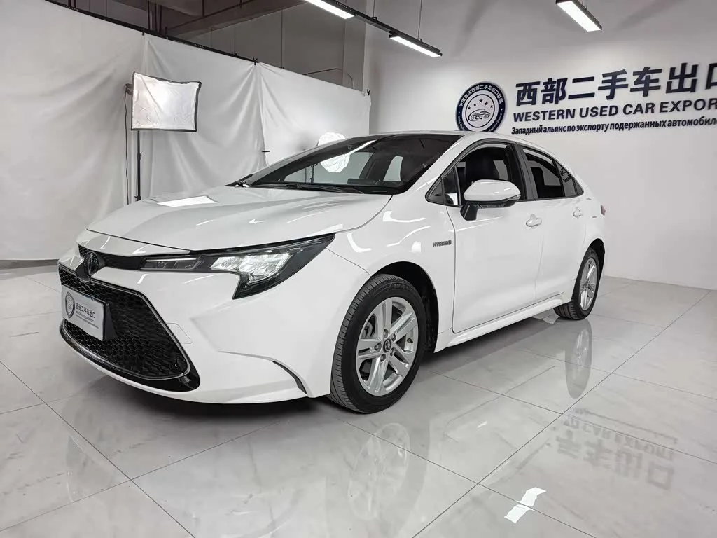 Toyota Levin 2023 из Китая — купить под ключ