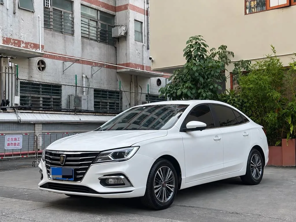 Roewe i5 2019 из Китая — купить под ключ