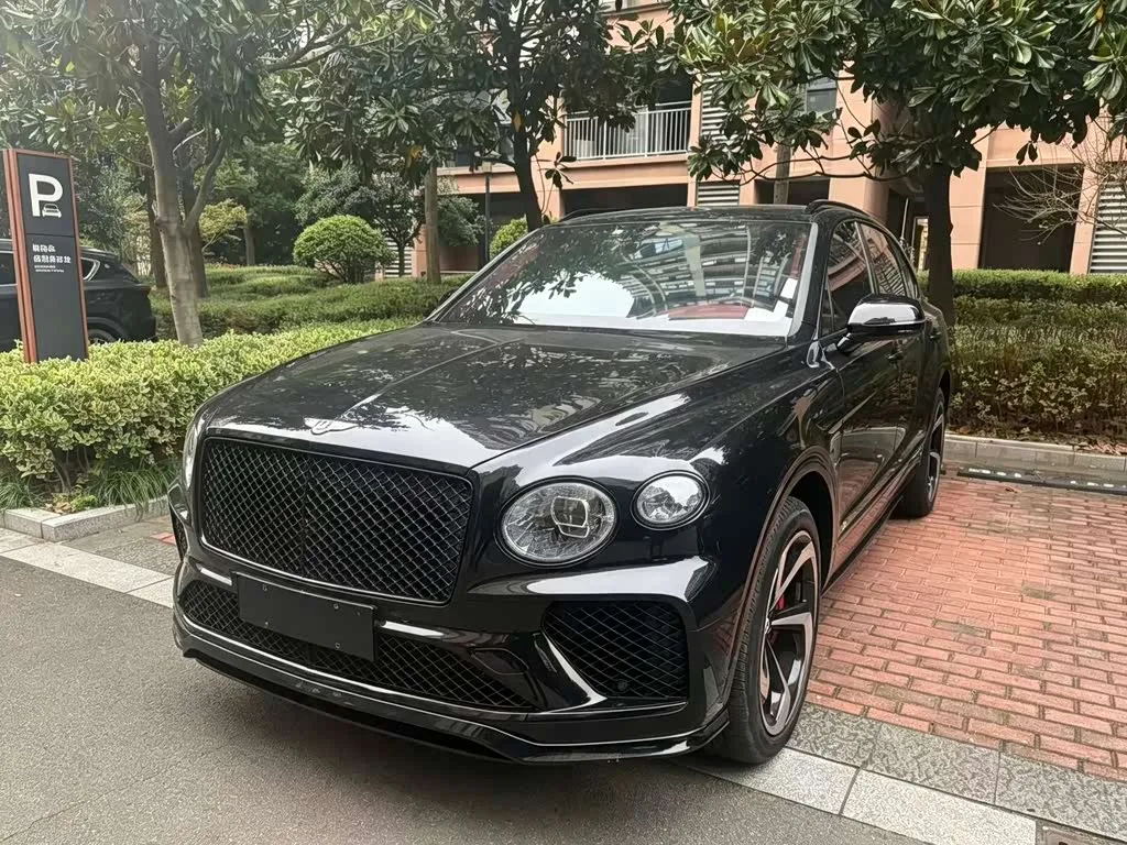 Bentley Bentayga 2022 из Китая — купить под ключ