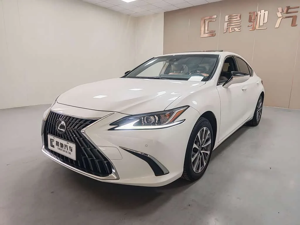 Lexus ES 2023 из Китая — купить под ключ