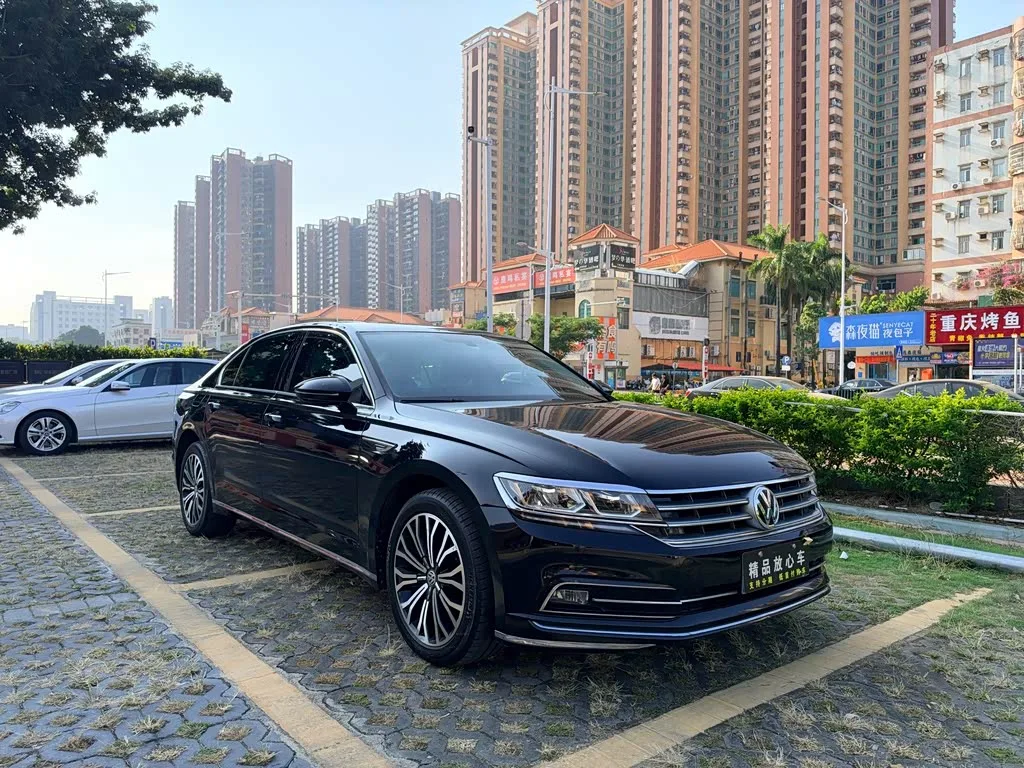 Volkswagen Phideon 2020 из Китая — купить под ключ