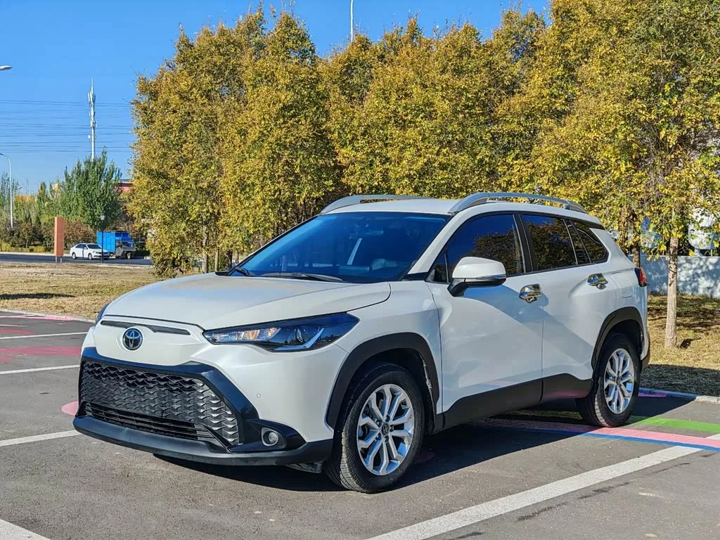 Toyota Frontlander 2022 из Китая — купить под ключ