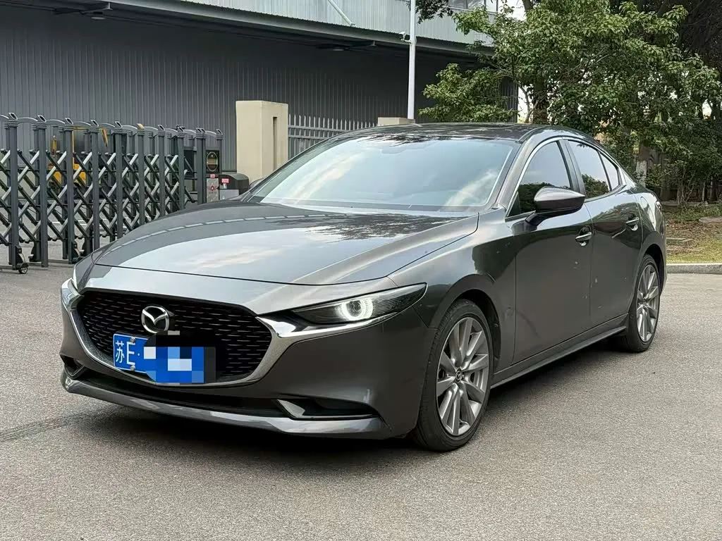 Mazda 3 (Axela) 2021 из Китая — купить под ключ