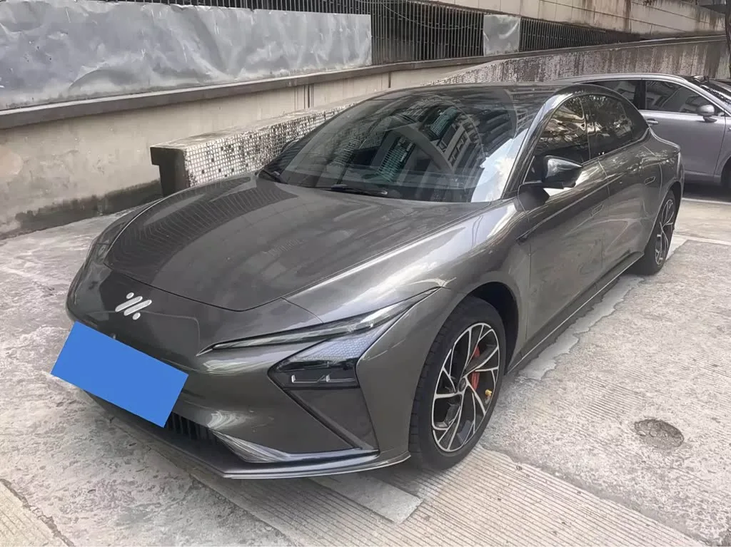 IM motors L7 2022 из Китая — купить под ключ