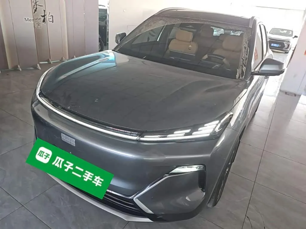 Geely Galaxy Starship 7 2025 из Китая — купить под ключ