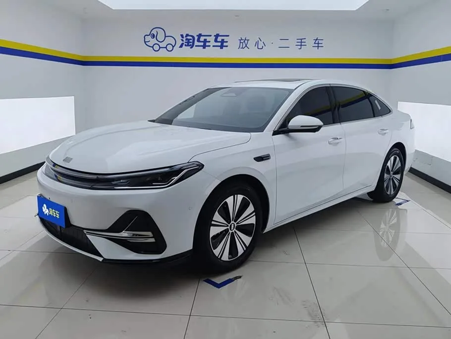 Geely Galaxy A7 2026 из Китая — купить под ключ