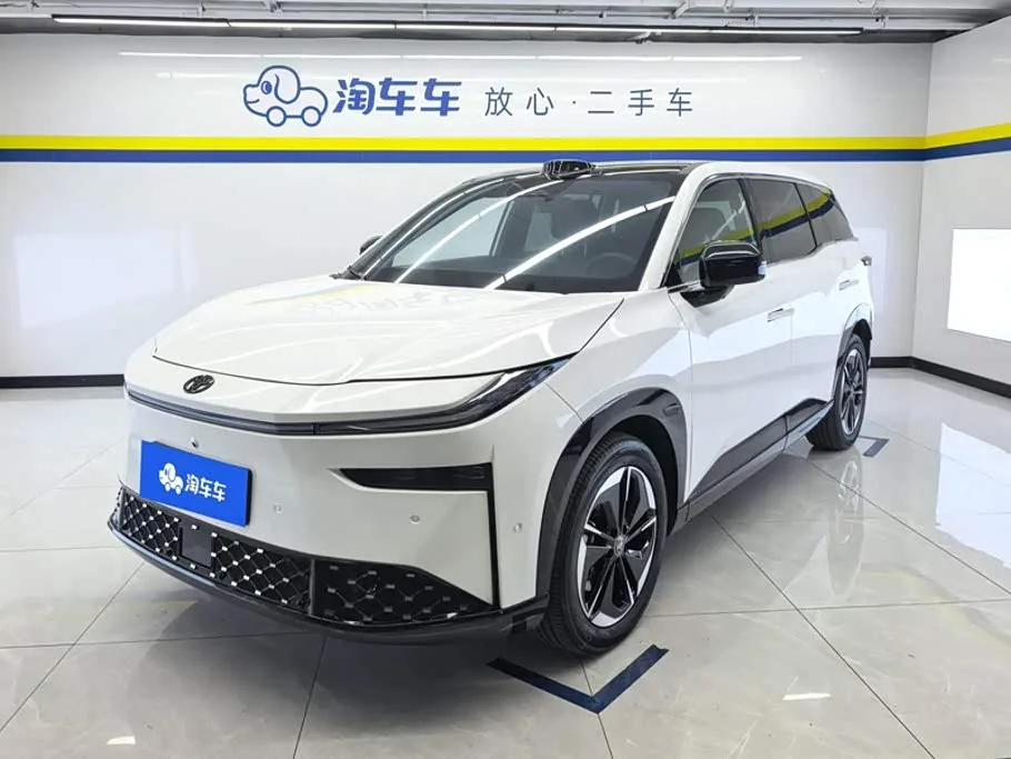 Toyota bZ3X 2026 из Китая — купить под ключ