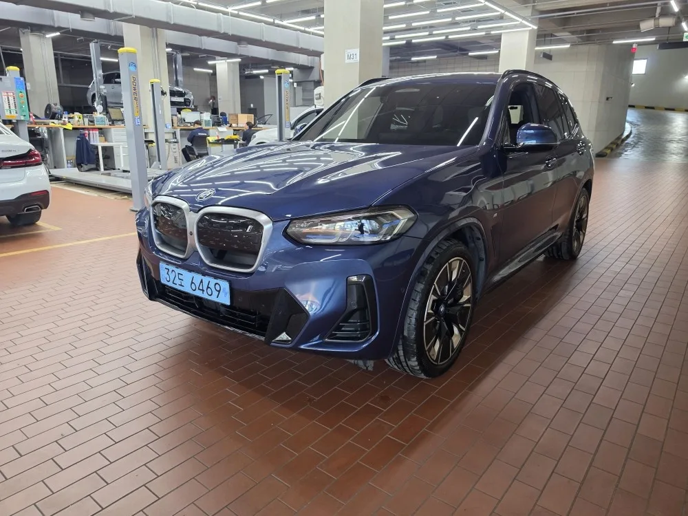 BMW iX3 2023 из Кореи — купить под ключ