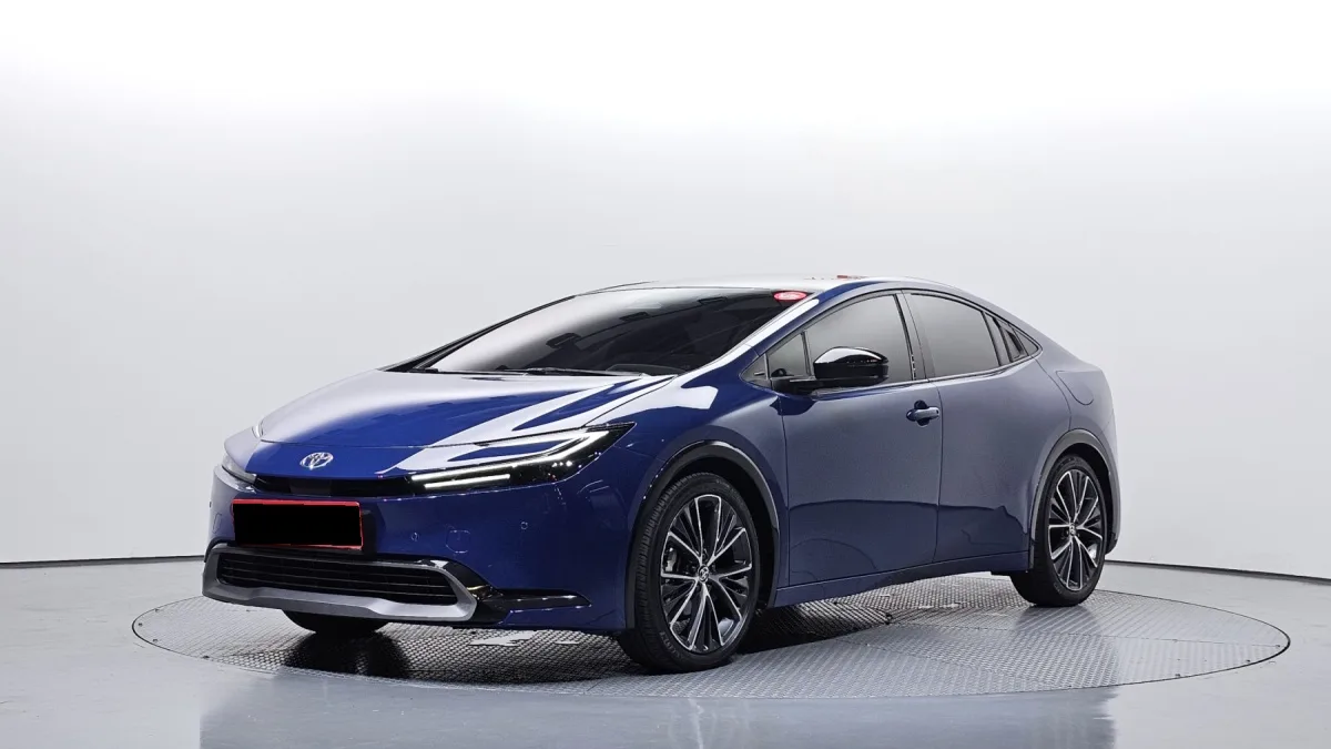 Toyota Prius 2024 из Кореи — купить под ключ