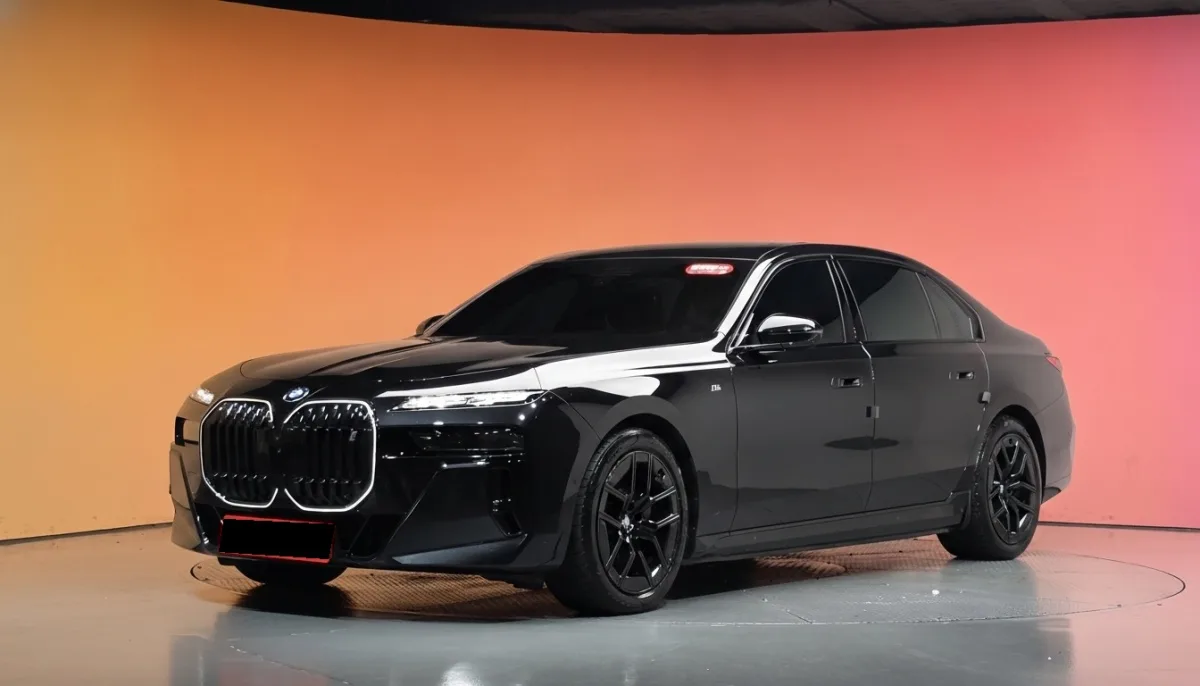 BMW i7 2023 из Кореи — купить под ключ
