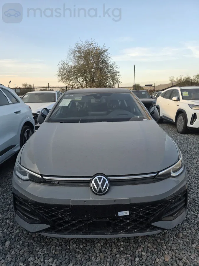 Volkswagen Golf 2026 из Киргизии — купить под ключ