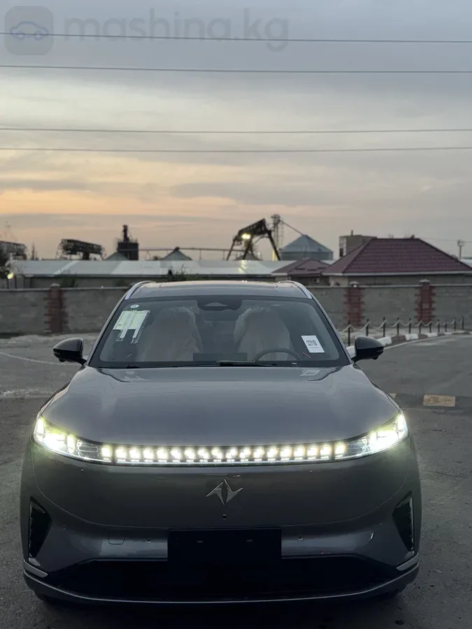 Dongfeng Yipai eπ 008 2026 из Киргизии — купить под ключ