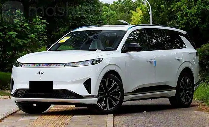 Dongfeng Yipai eπ 008 2026 из Киргизии — купить под ключ