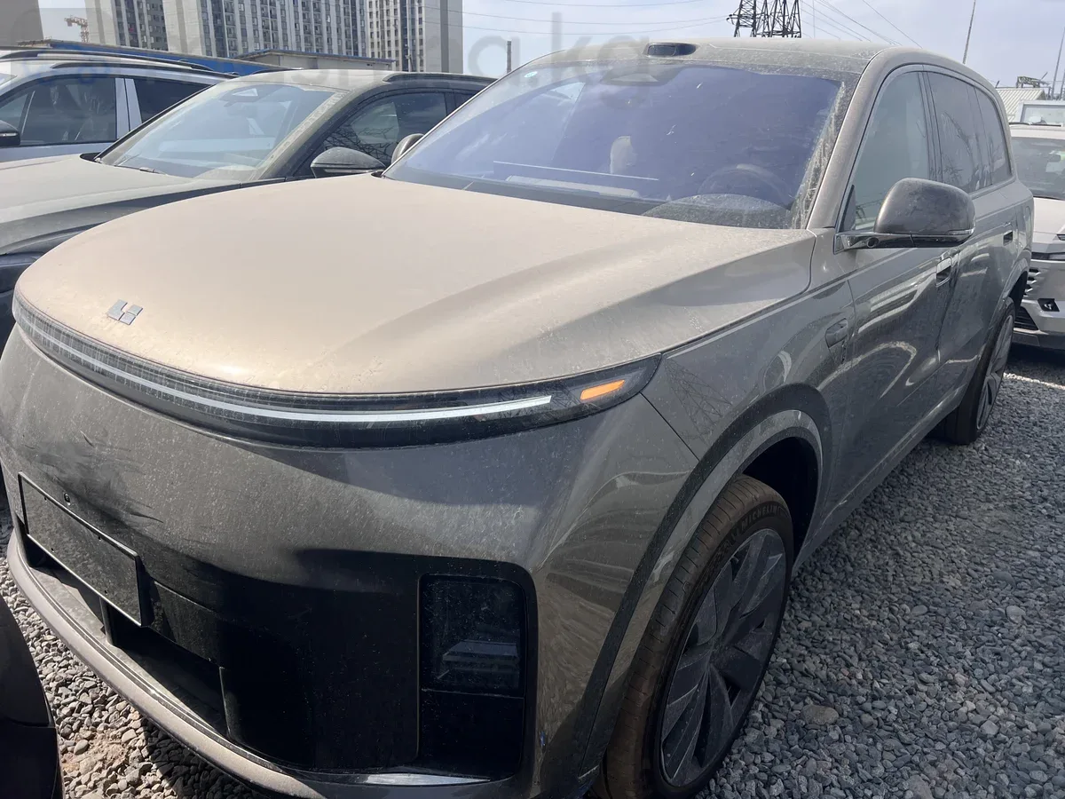 LiXiang L9 2026 из Киргизии — купить под ключ