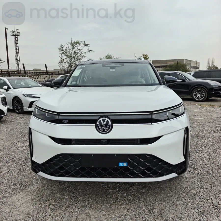 Volkswagen Tavendor 2026 из Киргизии — купить под ключ