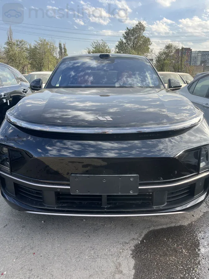 LiXiang L9 2025 из Киргизии — купить под ключ