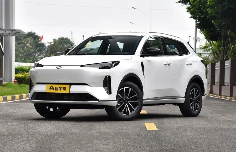 Changan Qiyuan (Nevo) Q05 2026 из Киргизии — купить под ключ