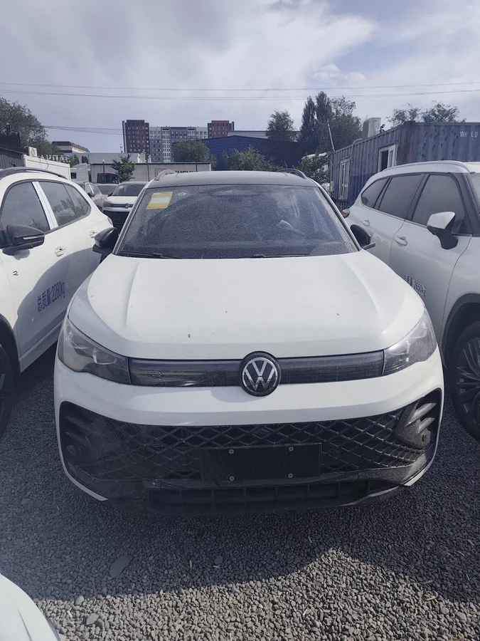 Volkswagen Tiguan 2026 из Киргизии — купить под ключ