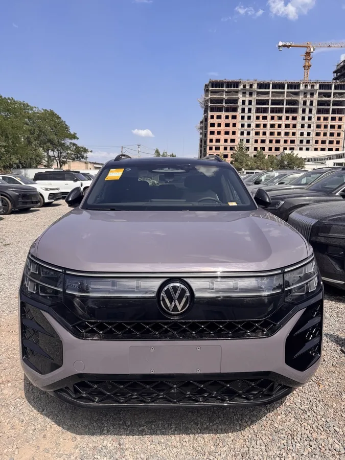 Volkswagen Teramont 2026 из Киргизии — купить под ключ