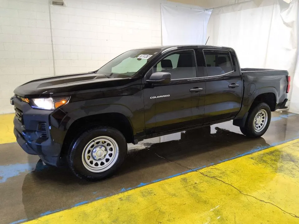 Chevrolet Colorado 2025 из США — купить под ключ