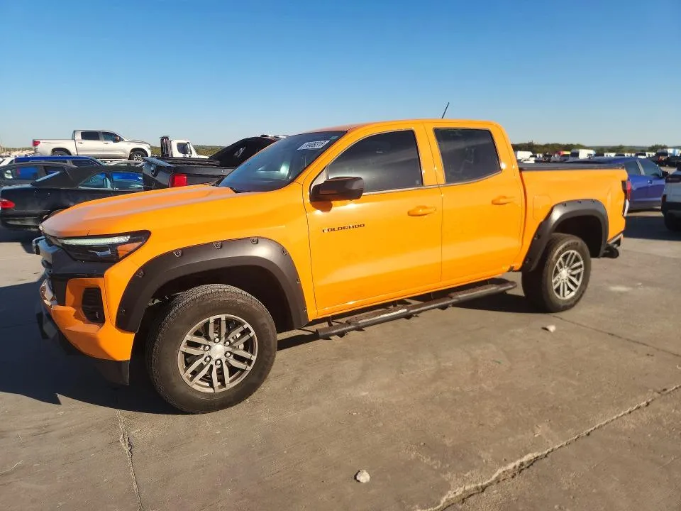 Chevrolet Colorado 2025 из США — купить под ключ