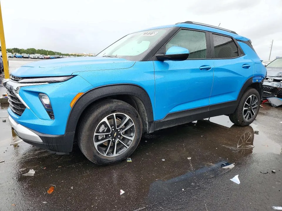 Chevrolet Trailblzr 2026 из США — купить под ключ