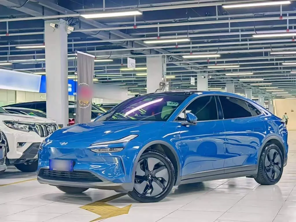 Nio Onvo L60 2025 из Китая — купить под ключ