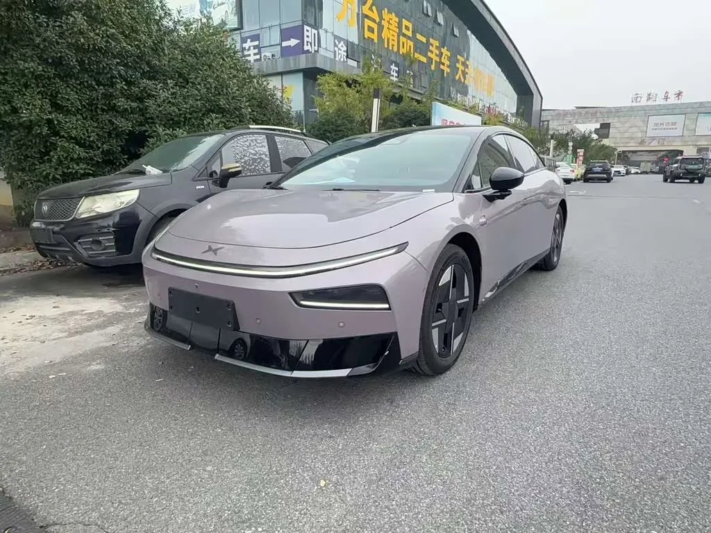 XPeng F57 2026 из Китая — купить под ключ