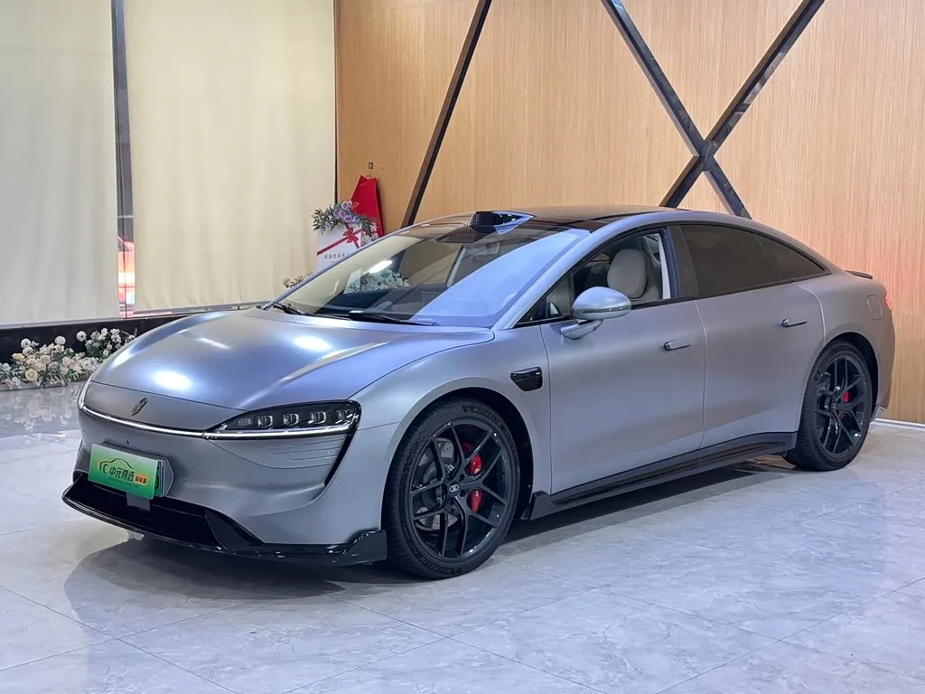 Luxeed S7 2025 из Китая — купить под ключ
