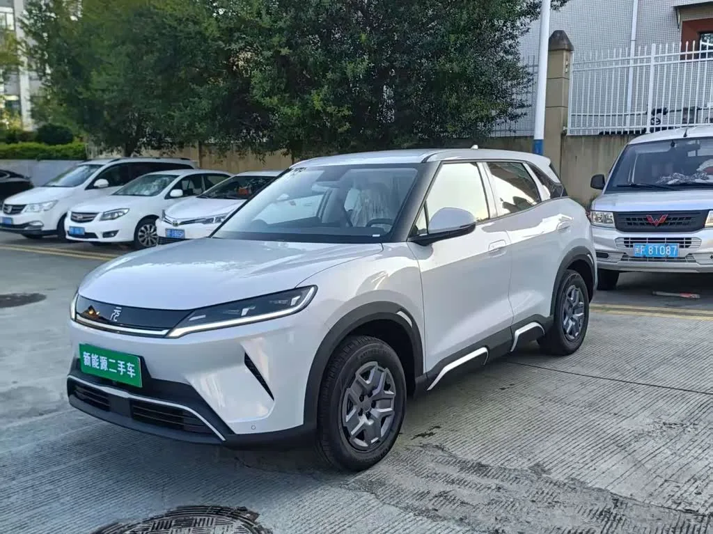 BYD Yuan Up 2026 из Китая — купить под ключ