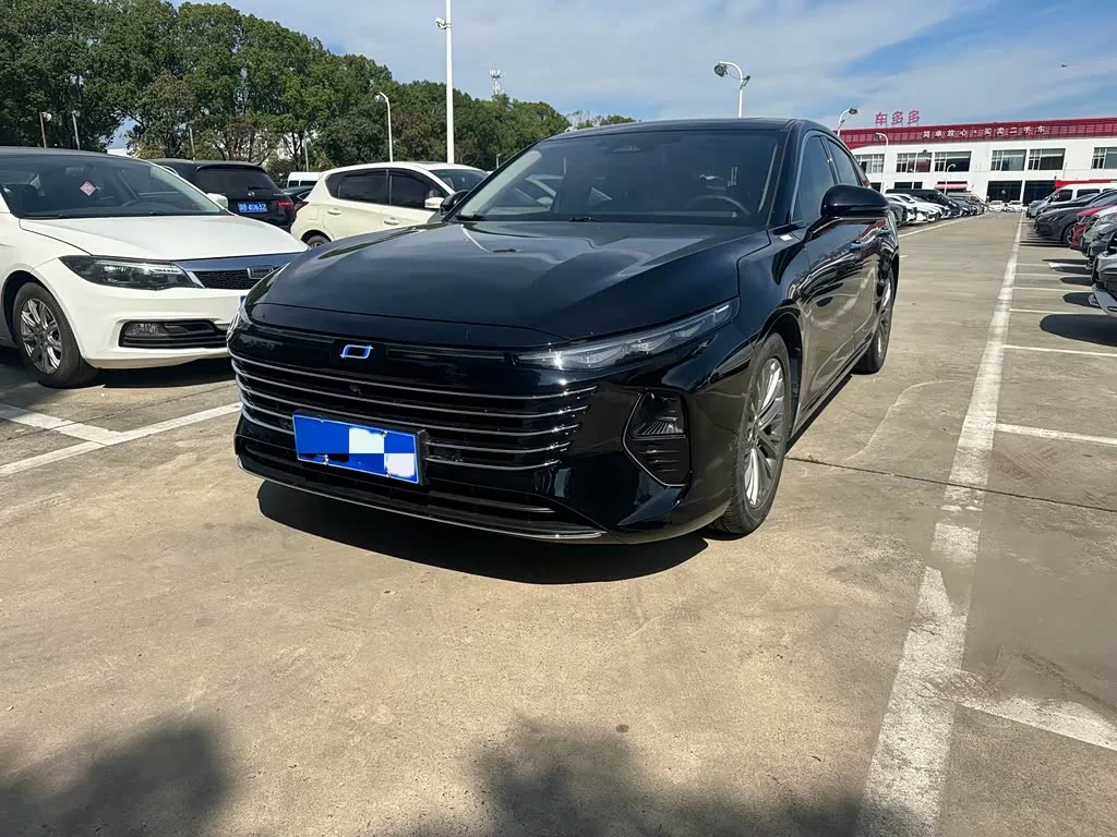 Bestune B70 2024 из Китая — купить под ключ